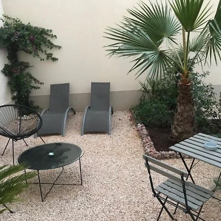 Lazare Maison De Maitre , Appartements De Standing Avec Parking Privatif A Seulement 7 Minutes A Pied Du Centre Historique De ベジエ エクステリア 写真