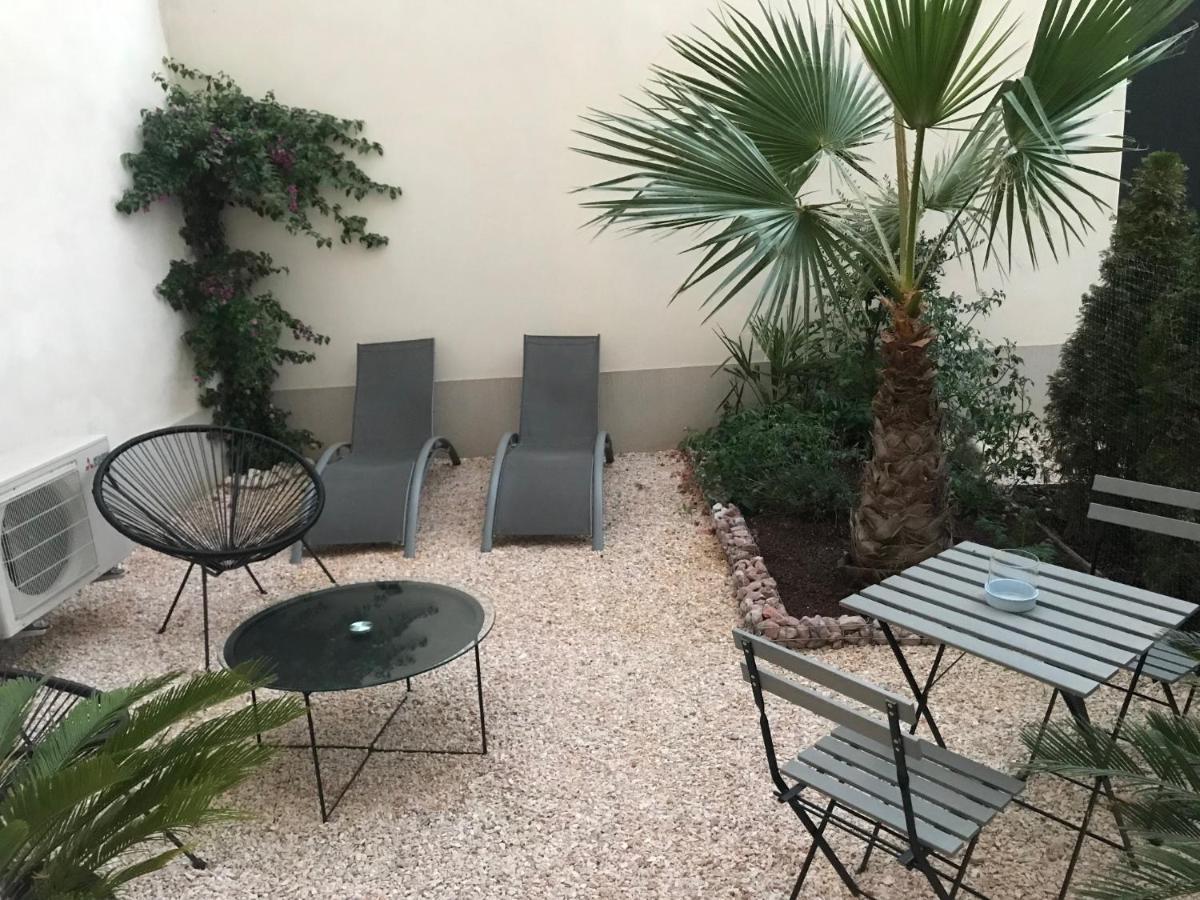 Lazare Maison De Maitre , Appartements De Standing Avec Parking Privatif A Seulement 7 Minutes A Pied Du Centre Historique De ベジエ エクステリア 写真